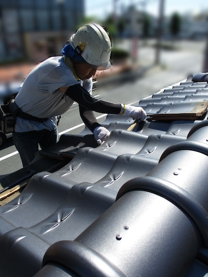 施工中　スタッフ　作業　風景