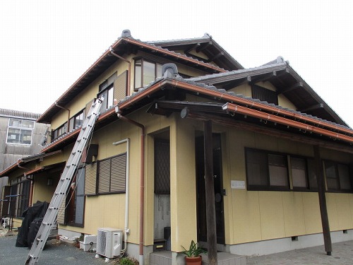 外壁　チョーキング　微弾性フィラー　リシン仕上げ　浜松市