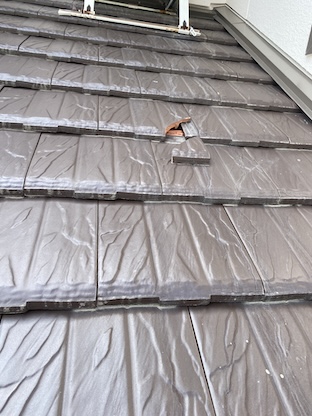 浜松市　富士ハウス　瓦　割れ　修理