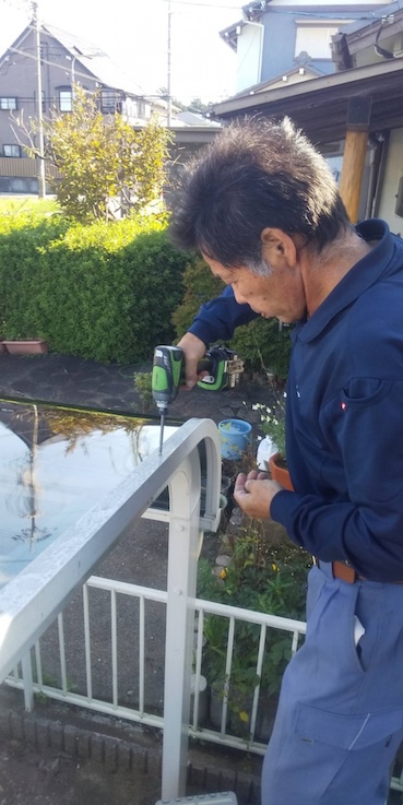 テラス屋根　取り付け